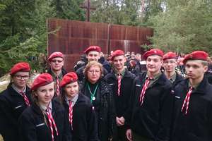 Nasi harcerze uczcili rocznicę służąc w Smoleńsku i Katyniu