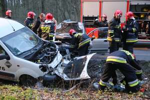 Wypadek na Zientary-Malewskiej w Olsztynie. Dwie osoby ranne