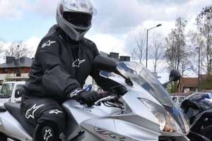 Sezon motocyklowy rozpoczęty - piska policja apeluje o rozwagę i ostrożność na drogach