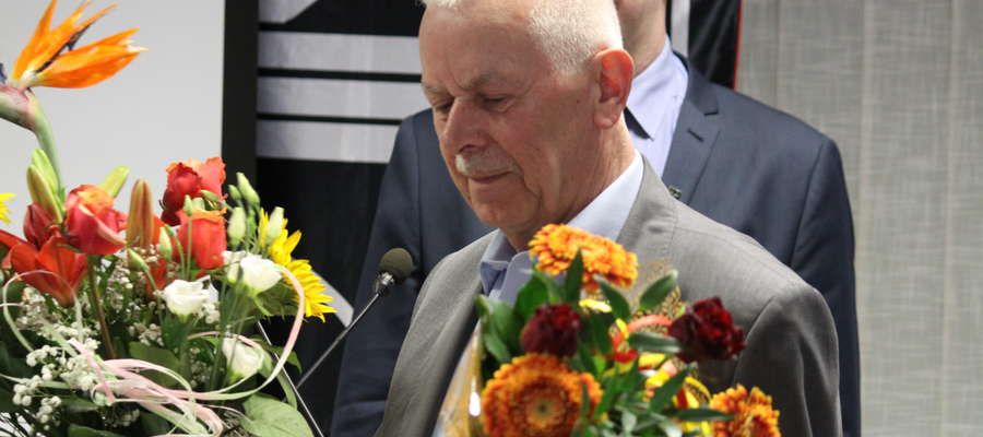 Stanisław Kusy pożegnał się z pracą w Cowiku, gdzie przez wiele lat pełnił funkcję wiceprezesa