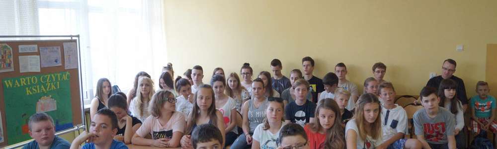 Moda na czytanie. Maraton czytania w Zespole Szkół nr 2 w Działdowie