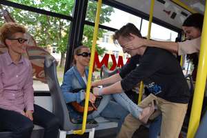 Napad w miejskim autobusie. Mławianki wiedzą jak się bronić