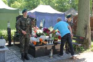 Dzień Weterana. W elbląskiej dywizji pamiętają o poległych i rannych kolegach żołnierzach [zdjęcia]