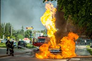 Pożar samochodu w Mikołajkach
