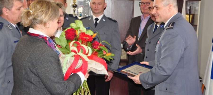 Uroczystość pożegnania komendanta powiatowego policji w Giżycku, insp. Andrzeja Mazurka 