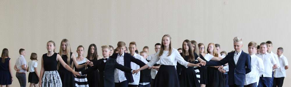 Zakończenie roku szkolnego klas szóstych w SP 4 w Działdowie [zdjęcia, film]