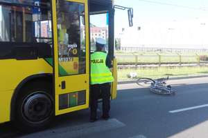 Autobus potrącił rowerzystkę. Wypadek na Ogólnej [zdjęcia]