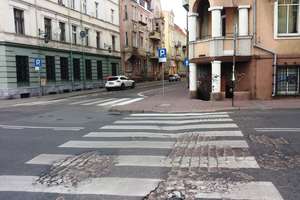 Bruk silnieszy od asfaltu