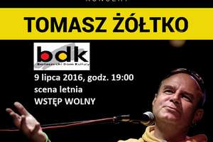 Koncert Tomasza Żółtko w Bartoszyckim Domu Kultury.