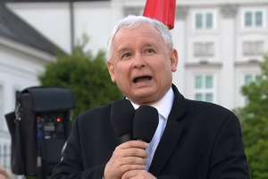 J. Kaczyński: Jest prawdziwe, a nie udawane śledztwo smoleńskie