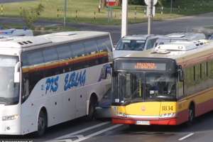 Trwają poszukiwania mężczyzny, który potrącił policjanta