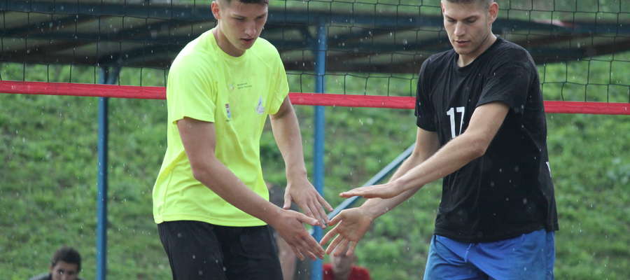 Patryk Kulpaka (z lewej) i Mateusz Gleba są jedną z dwóch par, które zagrały we wszystkich tegorocznych turniejach Grand Prix