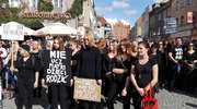 Czarny poniedziałek w Olsztynie. Kobiety strajkują przeciwko całkowitemu zakazowi aborcji w Polsce