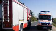 Wypadek w Kadynach. Motocyklista wypadł z drogi. Poważnie ranny