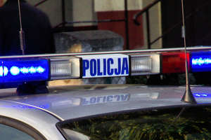 Policjanci na gorącym uczynku złapali złodzieja, który okradł volkswagena