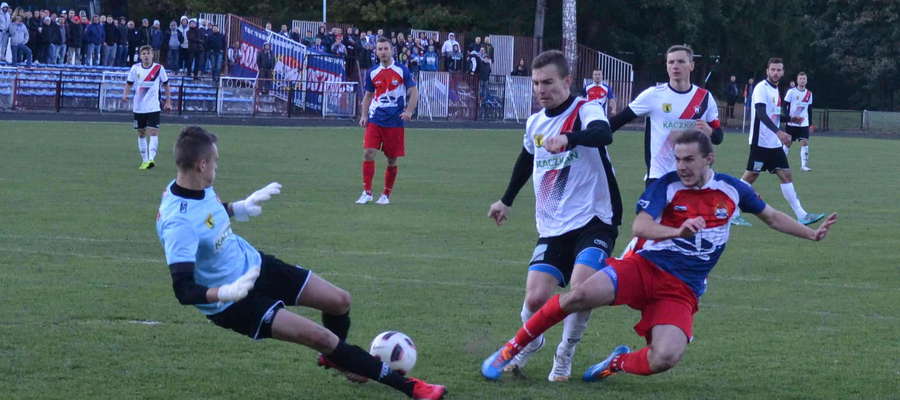 W rundzie jesiennej sezonu 2015/2016 Sokół wygrał w Morągu 3:1