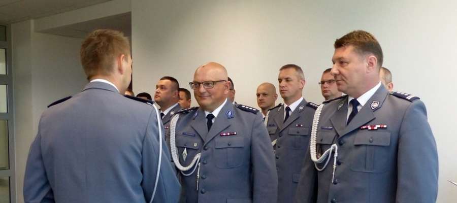 Nowy komendant gołdapskiej jednostki insp. Robert Marciniak (pierwszy z prawej).

