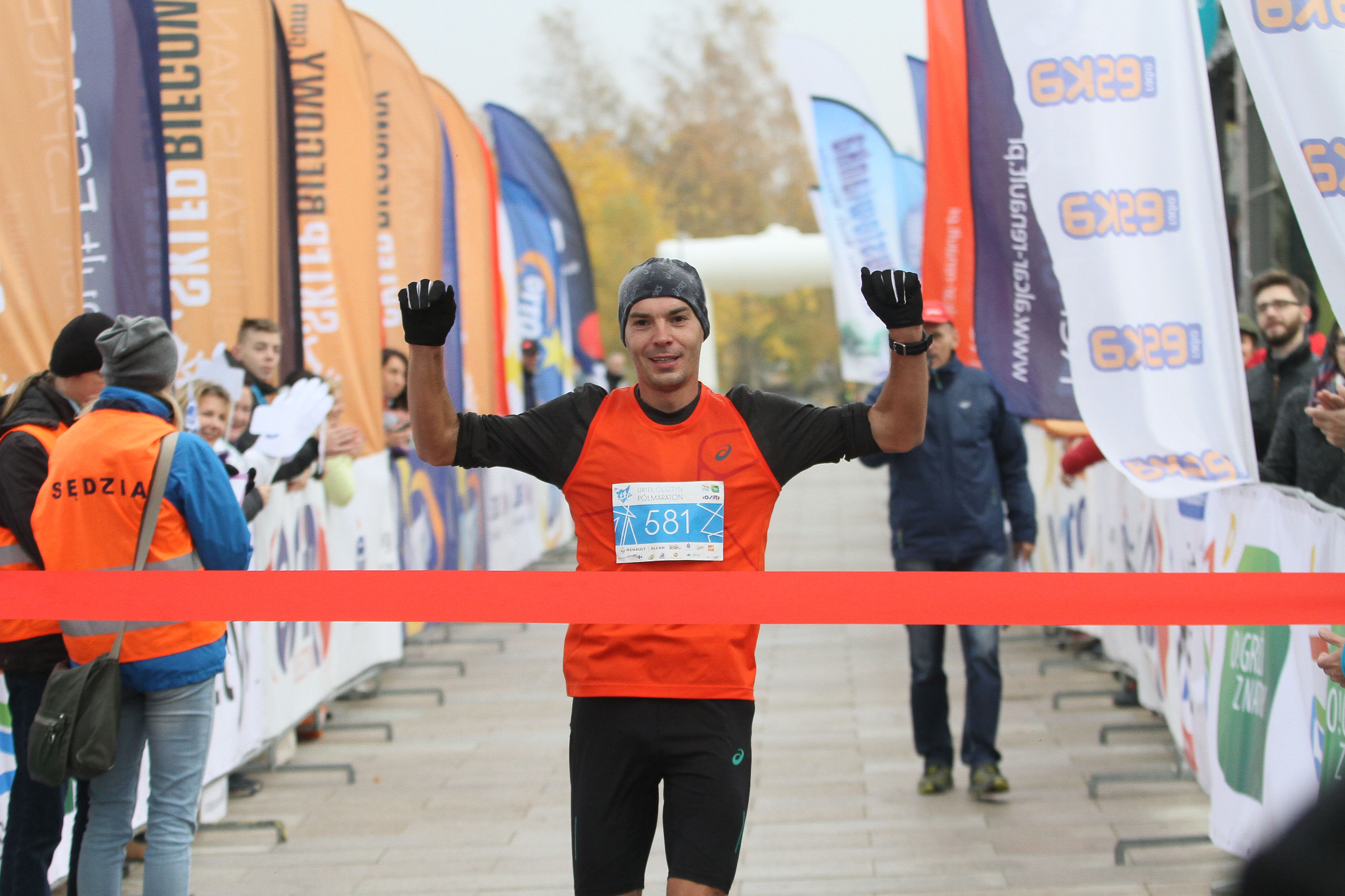 Zobacz zdjęcia i film z I Ukiel Olsztyn Półmaratonu!