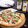Przepis na obiad - biała pizza ze szparagami i anchois