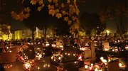 Wszystkich Świętych, Święto Zmarłych, Zaduszki, czy Halloween?
