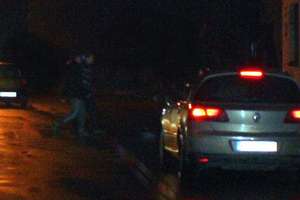 Kontrole w okolicach przejść dla pieszych. Mundurowi apelują o odblaski