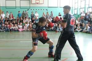 Spotkanie z kickboxerami w szkole w Jamielniku 