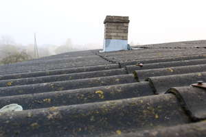 Masz na dachu pokrycie z azbestem? Weź dotację i usuń!