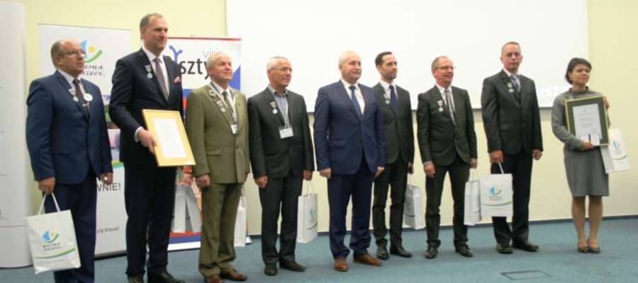 Odznaczeni ludzie turystyki 