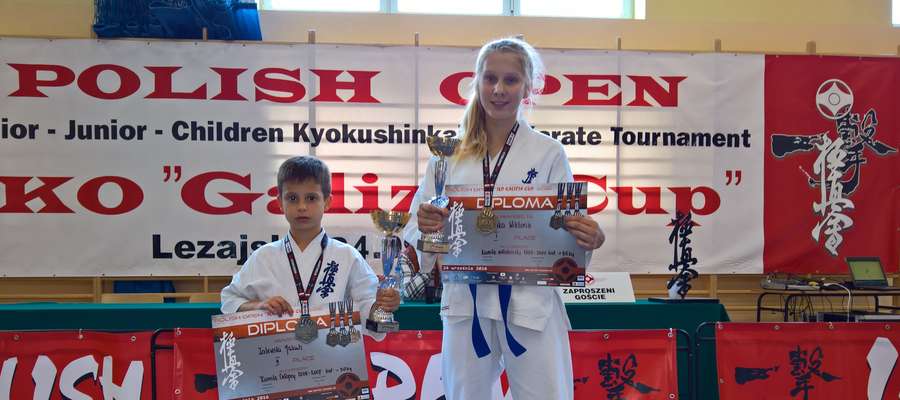 Jakub Zalewski i Wiktoria Witkowska (IKKK) zdobyli w Leżajsku złoty i srebrny medal