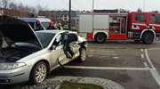 Tramwaj zderzył się z samochodem. Kobieta ranna w wypadku na Browarnej [zdjęcia]