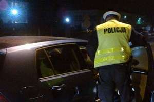 Policjanci złapali trzech nietrzeźwych kierujących
