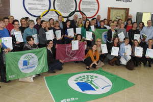 Szkoły zdobyły Zielone Flagi, które wręczono w Olsztynie