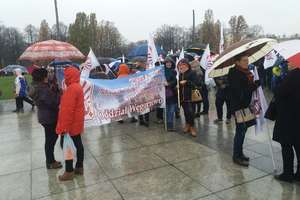Protesty nauczycieli na warszawskich ulicach 