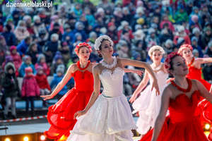 Moskiewska rewia „Królowa Śniegu” na elbląskim lodowisku [zdjęcia]