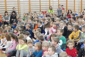 Koncert kolęd w Szkole Podstawowej nr 2 w Gołdapi