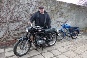 Pan Bogdan chce ocalić od zapomnienia stare motocykle 