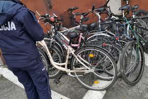 Łowcy rowerów zatrzymani. Kradli je z klatek schodowych i podwórek