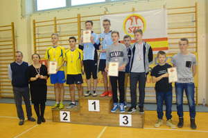 Gimnazjaliści z Hartowca na podium mistrzostw województwa w badmintonie