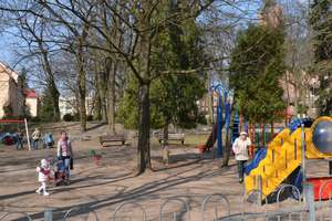 Włącz się w modernizację placu zabaw w Olecku