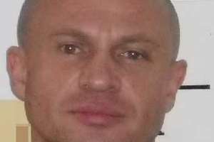  Krzysztof Jakubowski poszukiwany za usiłowanie zabójstwa 
