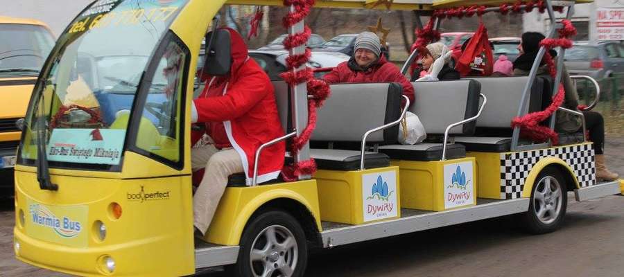 Specjalna atrakcją imprezy będzie Eko-bus Świetego Mikołaja, który w godzinach od 10:00 do 13:00 będzie woził chętnych pomiędzy targowiskiem wiejskim a GOK-iem