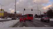 "I pomyśleć, że ten człowiek wozi ludzi". Niebezpieczne zachowanie kierowcy autobusu