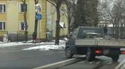 W Olsztynie łamią przepisy na potęgę. Zobacz "mistrzów kierownicy" w akcji! [FILM]