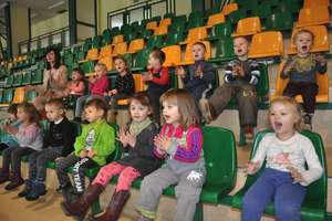 Ferie na sportowo w Przedszkolu Niepublicznym Bajkolandia i Smerfolandia