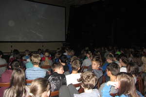 Kino objazdowe w reszelskiej szkole 