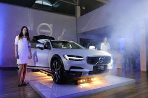 Kod V90 cross country