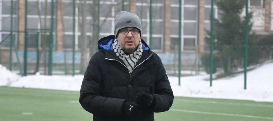 Trener Wojciech Tarnowski (Rolimpex GKS Wikielec)