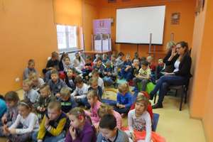 „Cała Polska czyta dzieciom” w bibliotece 
