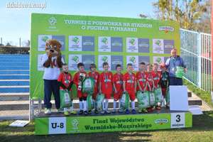 Trójka na III miejscu w Finale Wojewódzkim Turnieju „Z podwórka na stadion o Puchar Tymbarku”