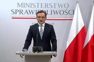 Z. Ziobro: "wizowe" afery korupcyjne miały miejsce za rządów D. Tuska 